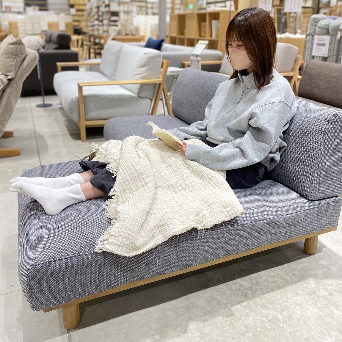 白山北安田】新生活に!『ゆったり座れるアームレスソファ』｜ 無印良品